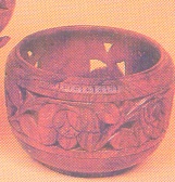 wooden bowl.JPG (17356 bytes)